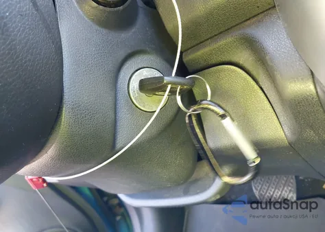 2015 Nissan Versa Note Sv z USA, uszkodzony, nr VIN 3N1CE2CP0FL432718